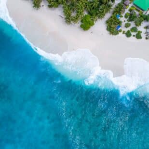 surf maldives